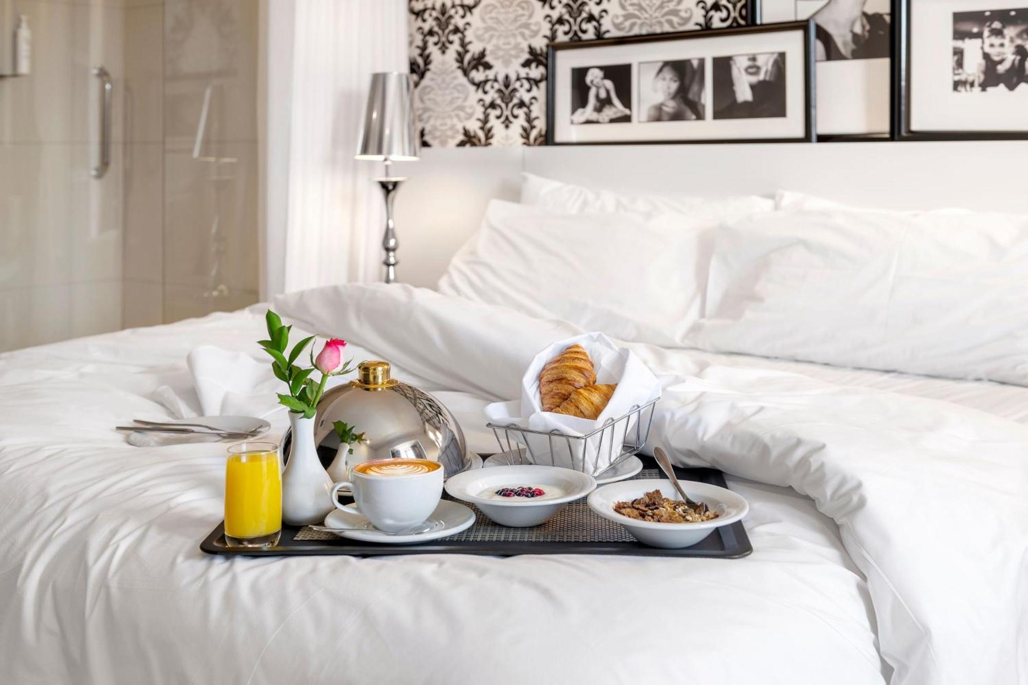 Protea Hotel Fire & Ice! By Marriott Johannesburg Melrose Arch Esterno foto