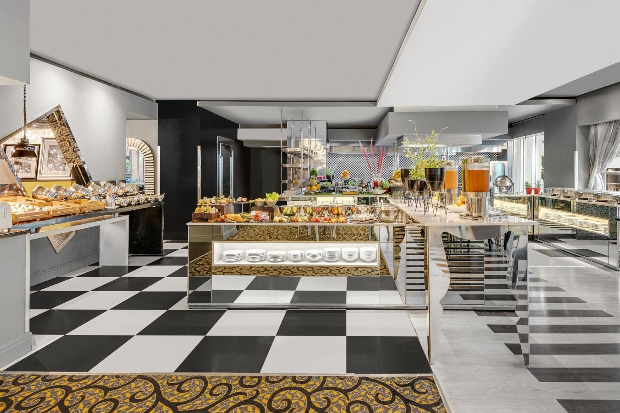 Protea Hotel Fire & Ice! By Marriott Johannesburg Melrose Arch Esterno foto