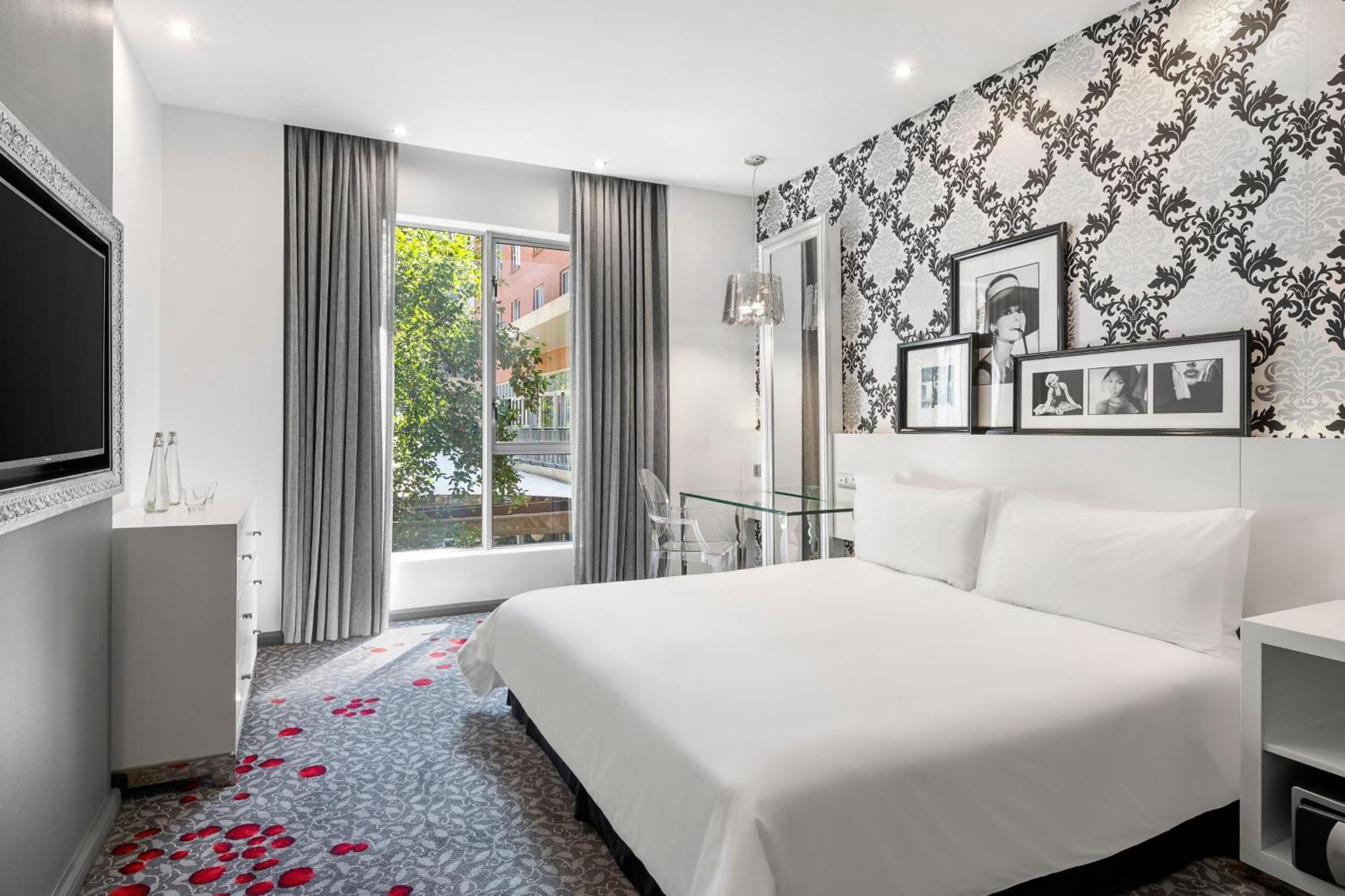 Protea Hotel Fire & Ice! By Marriott Johannesburg Melrose Arch Esterno foto