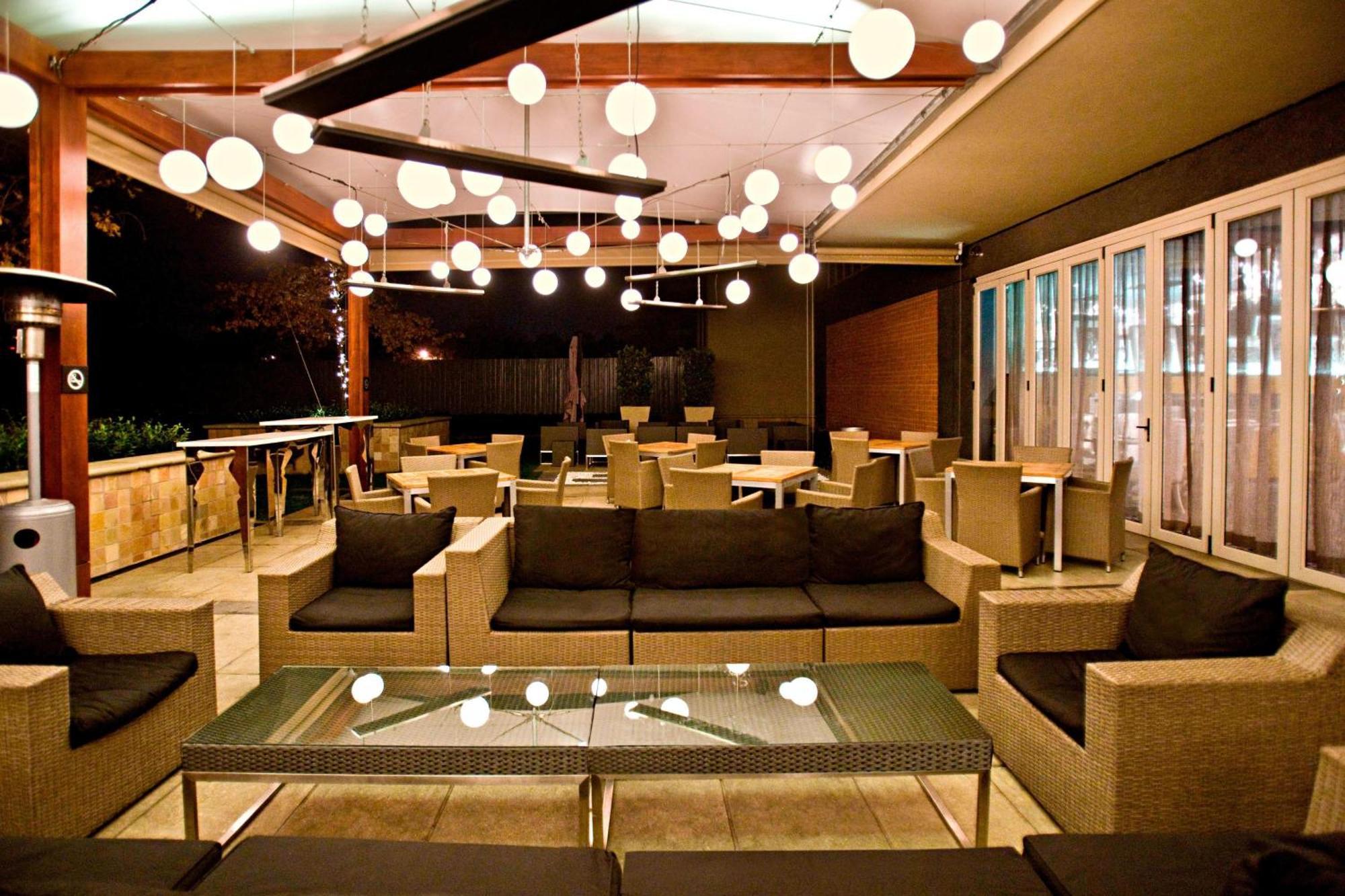 Protea Hotel Fire & Ice! By Marriott Johannesburg Melrose Arch Esterno foto
